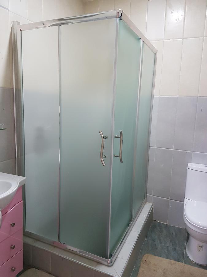Hotel Hillside Gardens Ltd Lagos Esterno foto
